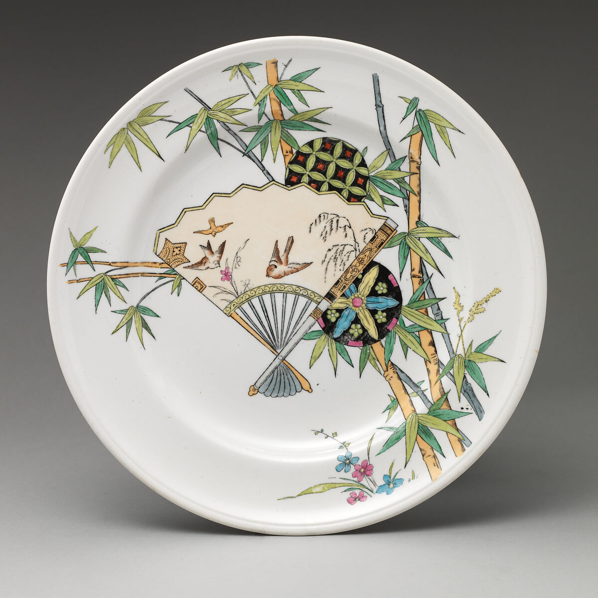 Plate with "Bamboo and Fan" pattern, Minton(s)  British, Earthenware, British, Stoke-on-Trent, Staffordshire