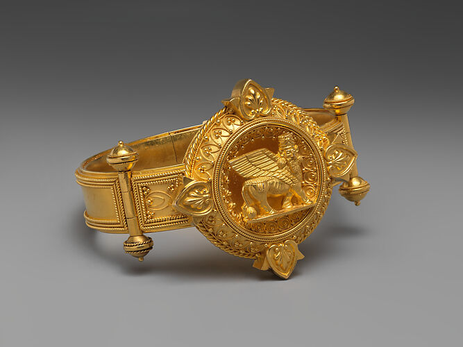 Hinged bracelet with Assyrian human-headed winged bull medallion